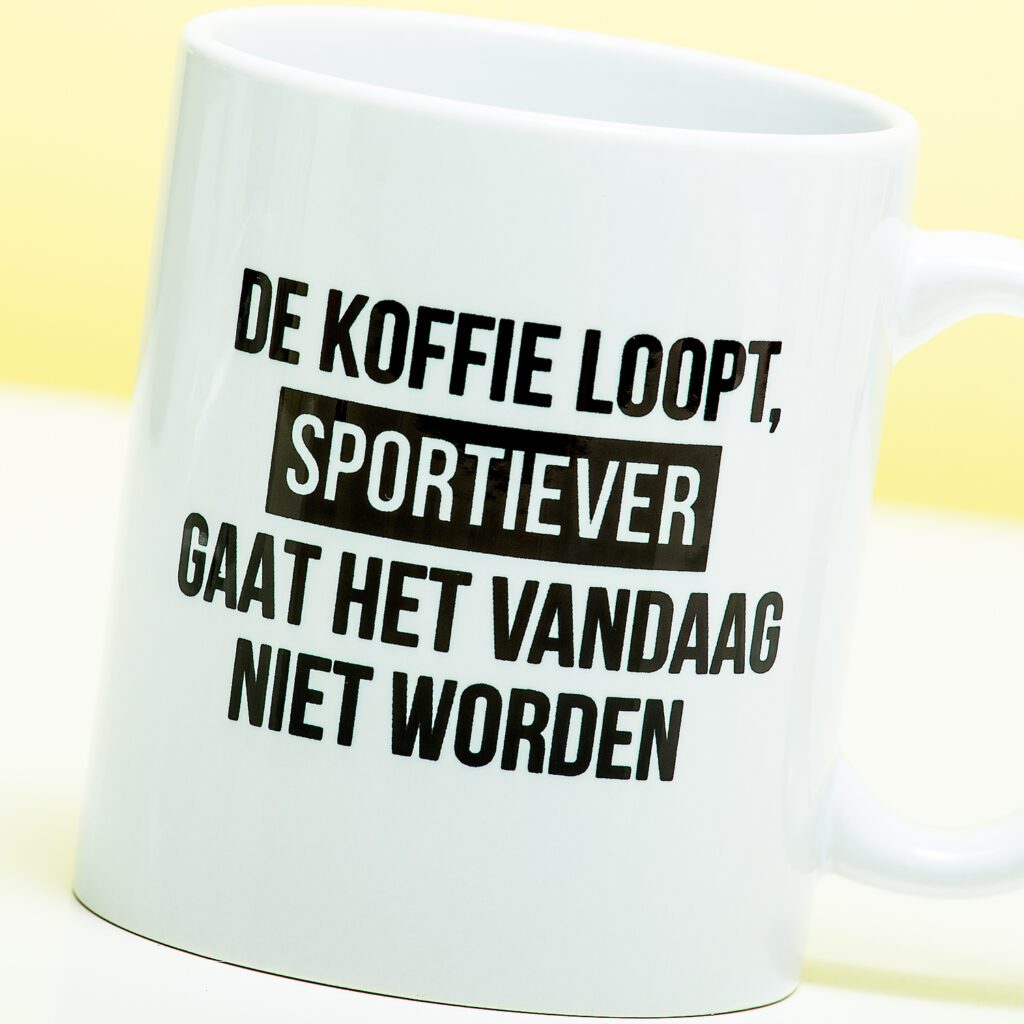 Mok De Koffie Loopt Van Ditverzinjeniet Bestel Je Online Bij