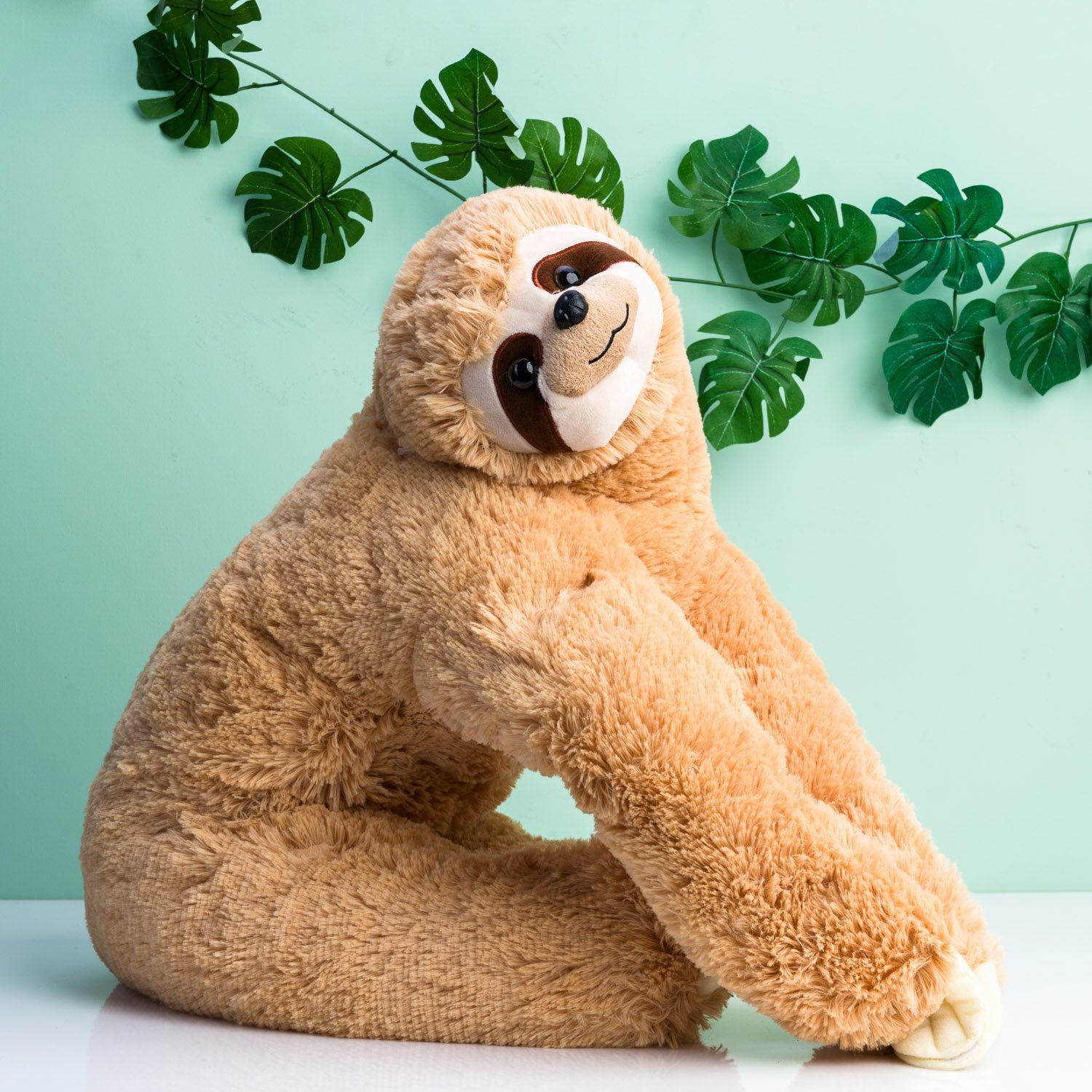 MikaMax Sloth Pillow – Origineel XL – 90 cm – Polyester knuffel – Luiaard knuffel - Baby Cadeau