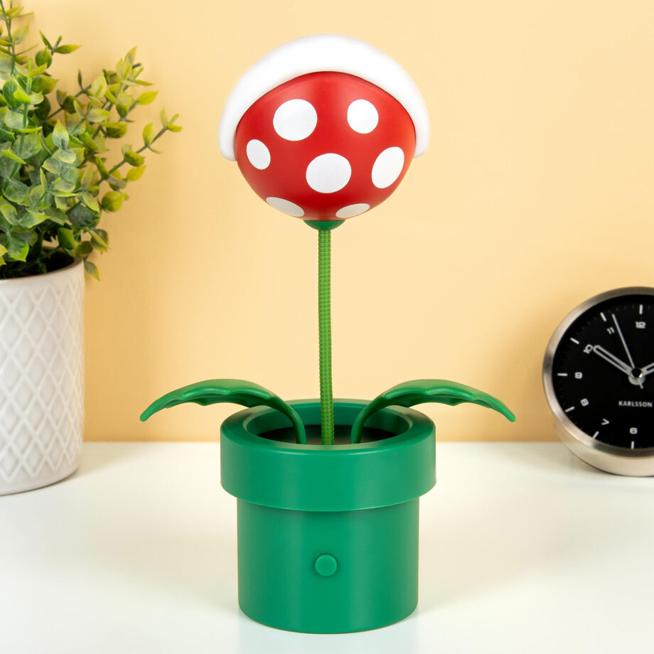 Nintendo Super Mario Piranha Plant lamp